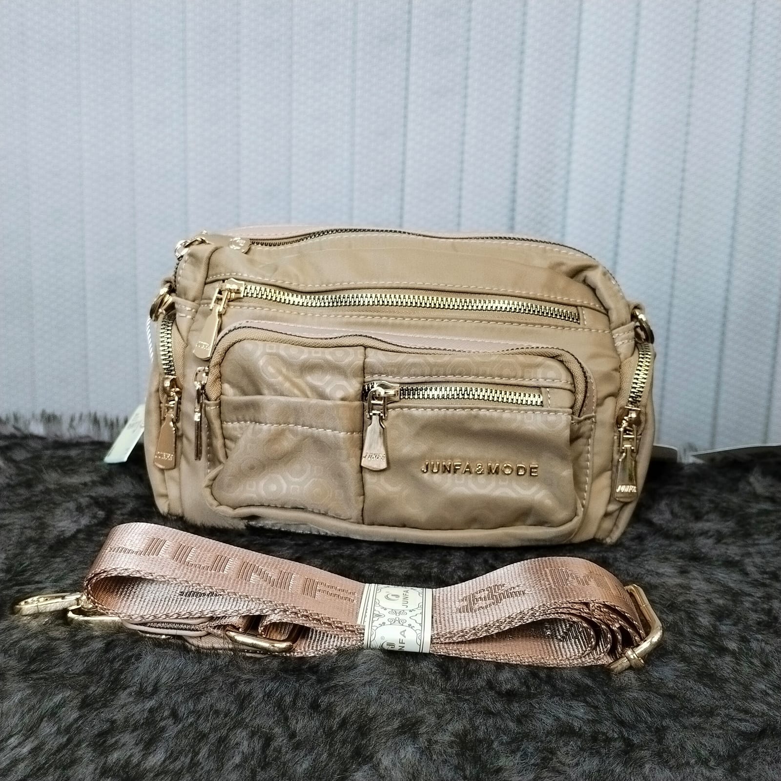 JUNFA Classic Taupe Carry Bag - 10" x 6.5"