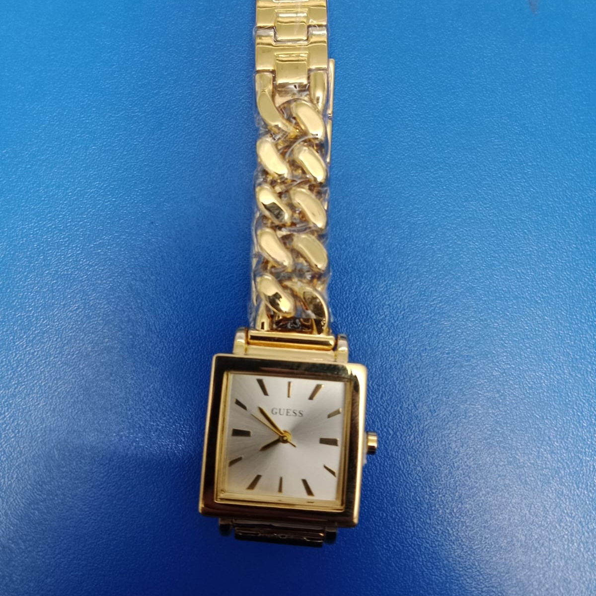 GUESS Brand Luxurious Ladies Watch