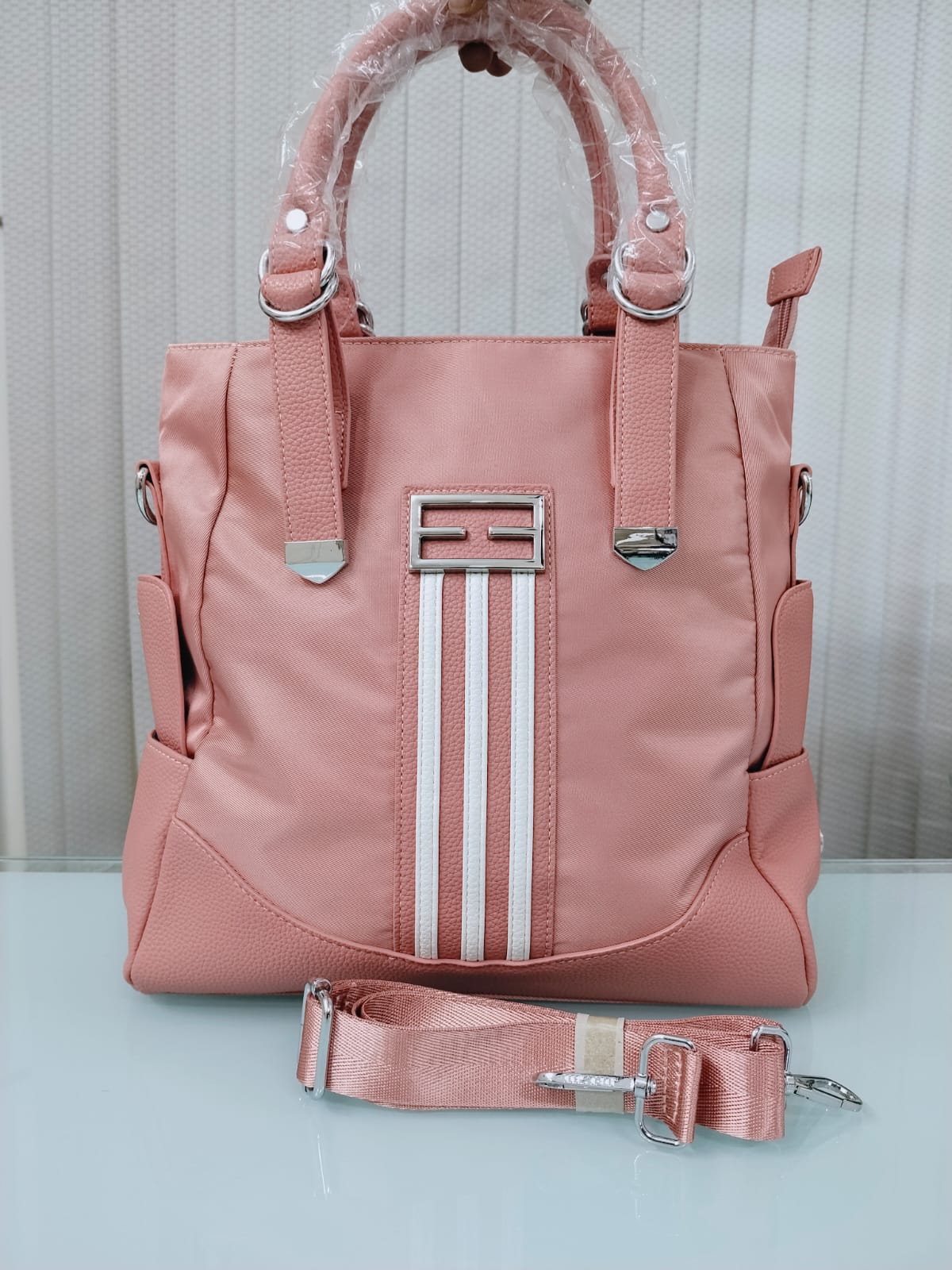 Bailaisi Brand Premium Crossbody Bag – Spacious Elegance for Modern Women