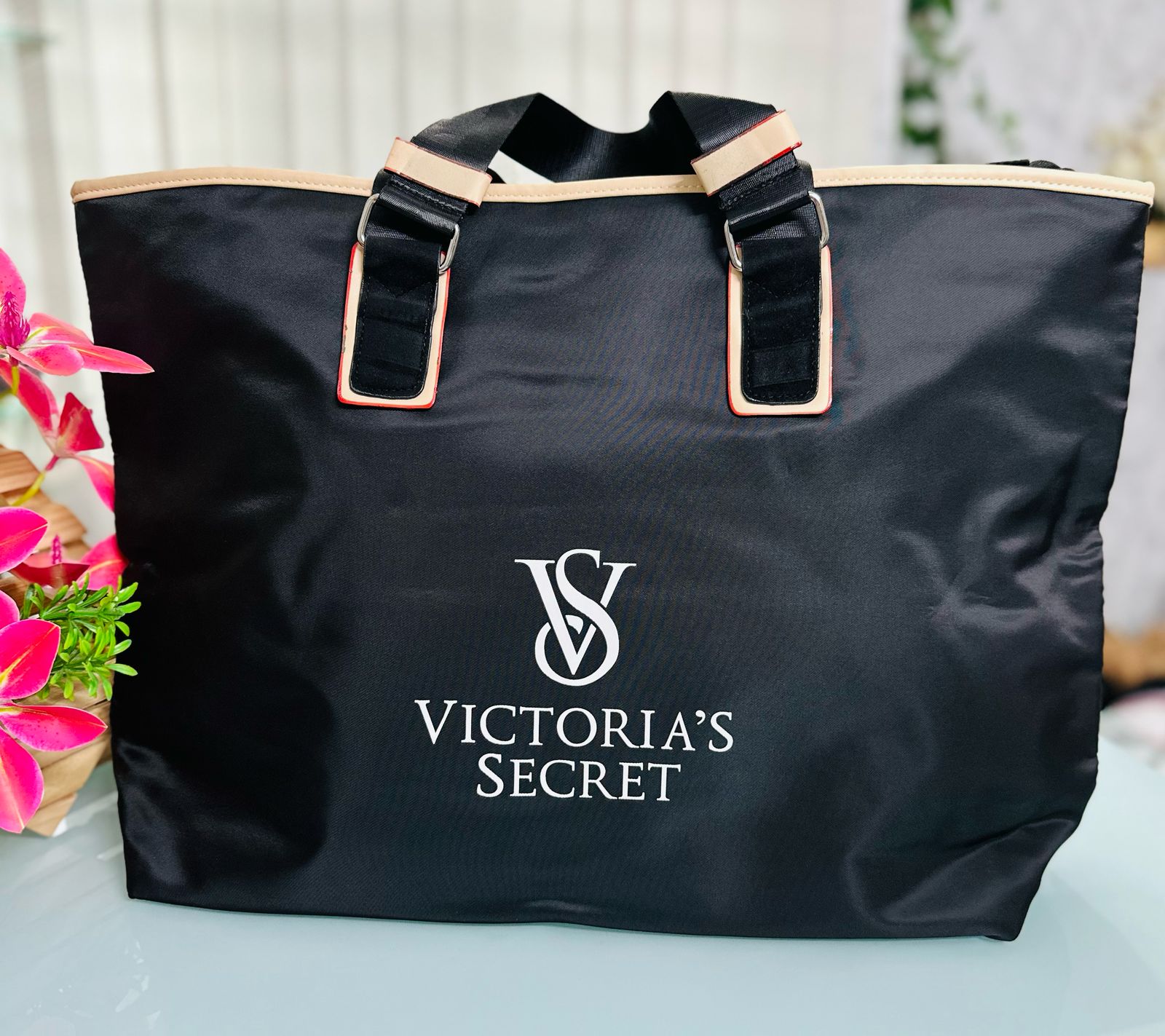 Victorias Secret Brand Parachute Fabrics Travel Bag (Single Zipper)